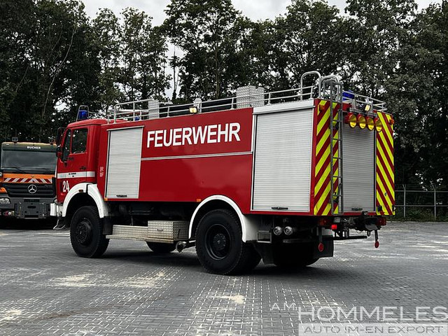 Mercedes-Benz 1626 4x4 - Пожарна кола: снимка 3 Mercedes-Benz 1626 4x4 - Пожарна кола: снимка 3