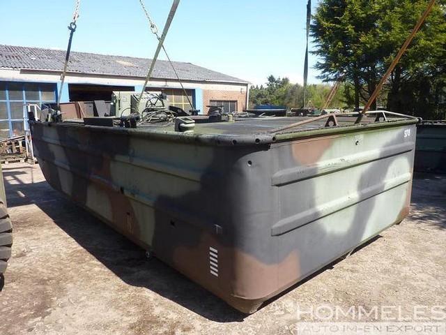 Schottel gmbh m-boot 3 - Контейнер за строителни отпадъци: снимка 3 Schottel gmbh m-boot 3 - Контейнер за строителни отпадъци: снимка 3