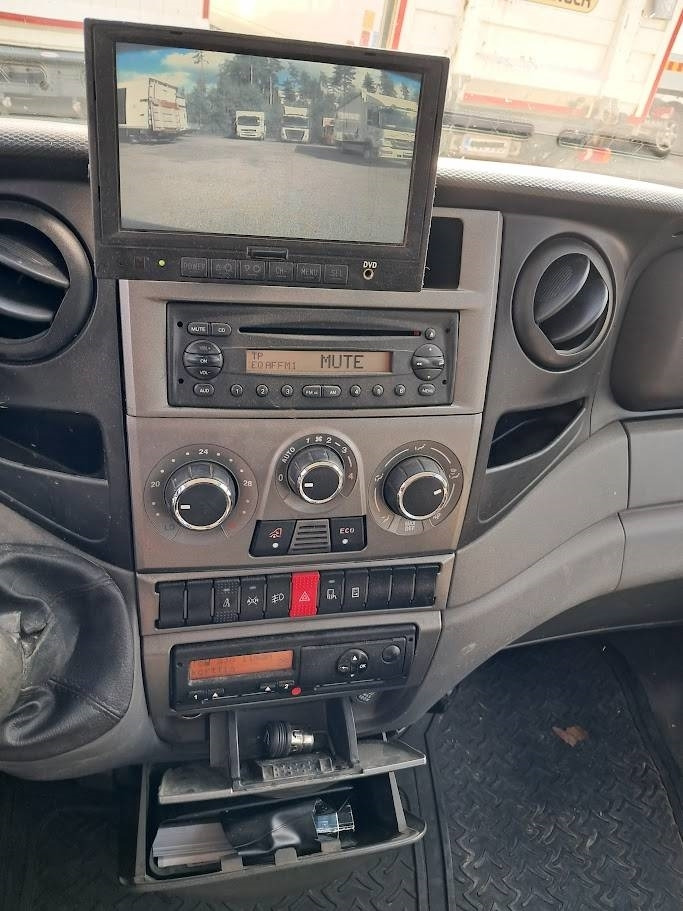 Iveco Daily 70 C17 Doppel 3.0 - Бордови камион: снимка 3 Iveco Daily 70 C17 Doppel 3.0 - Бордови камион: снимка 3