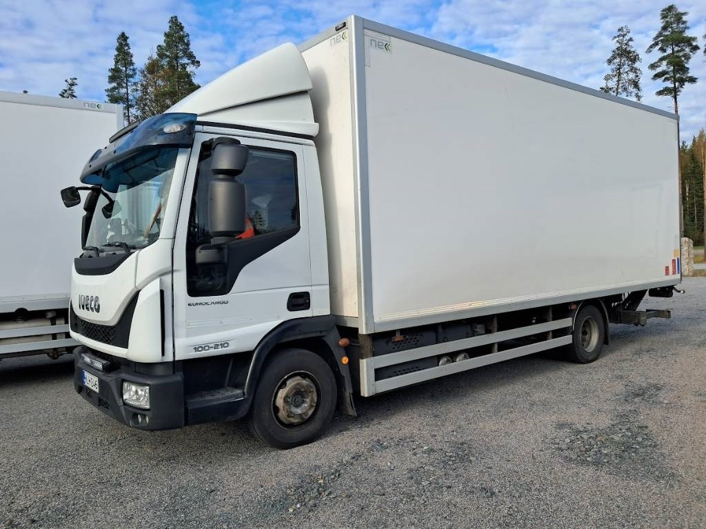 Iveco Eurocargo 100 E21 - Камион фургон: снимка 2 Iveco Eurocargo 100 E21 - Камион фургон: снимка 2