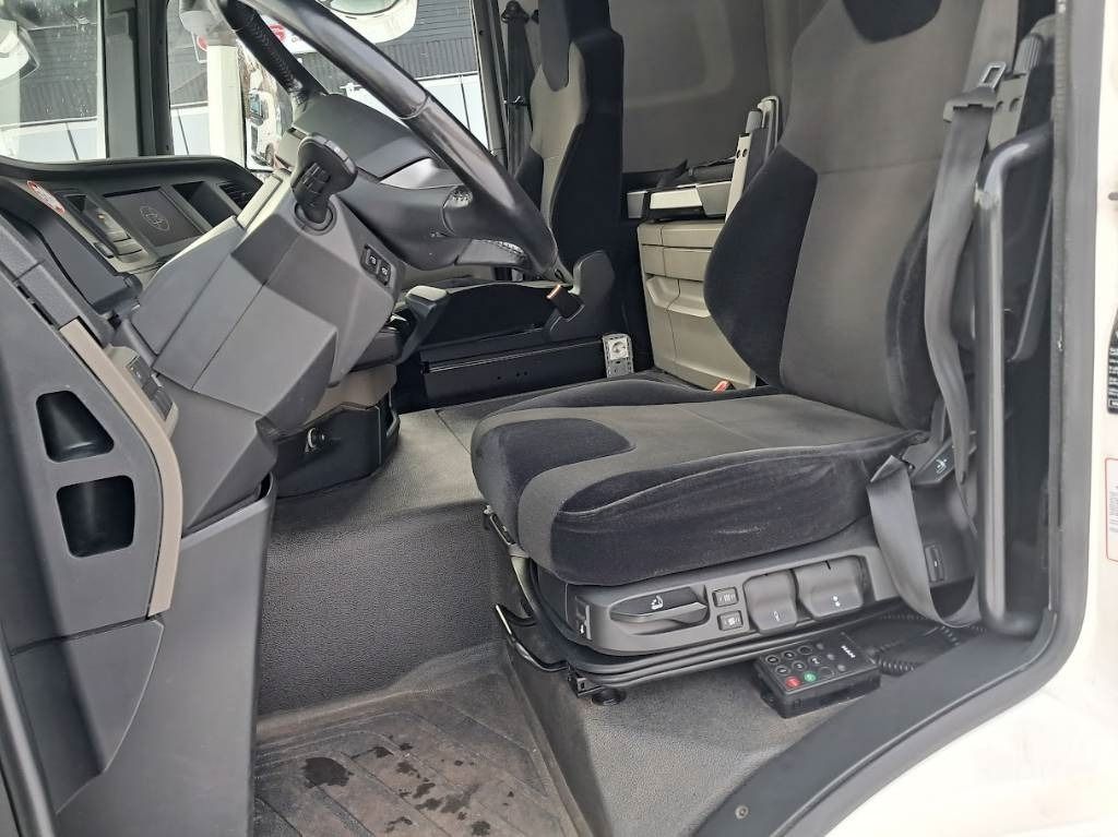 MAN TGM 15.250 - Камион фургон: снимка 4 MAN TGM 15.250 - Камион фургон: снимка 4