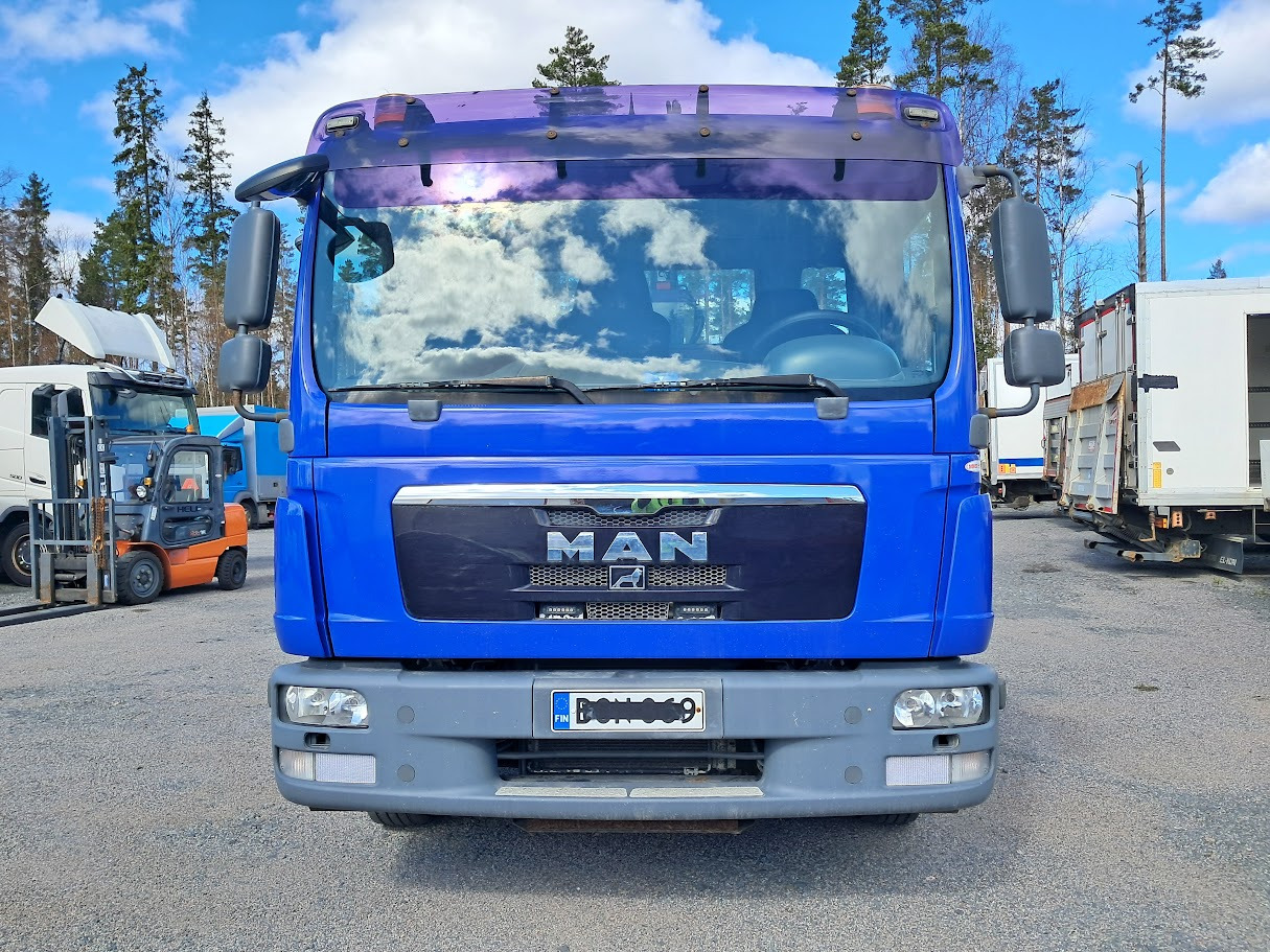 Man TGL 8.150 - Камион с кран: снимка 3 Man TGL 8.150 - Камион с кран: снимка 3