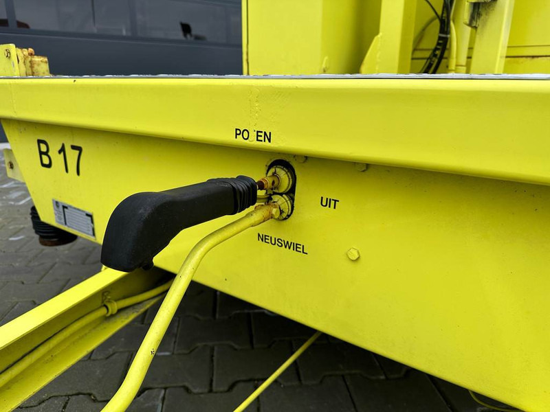 Електрогенератор Atlas-Copco Unique generator with light pole on trailer!: снимка 10