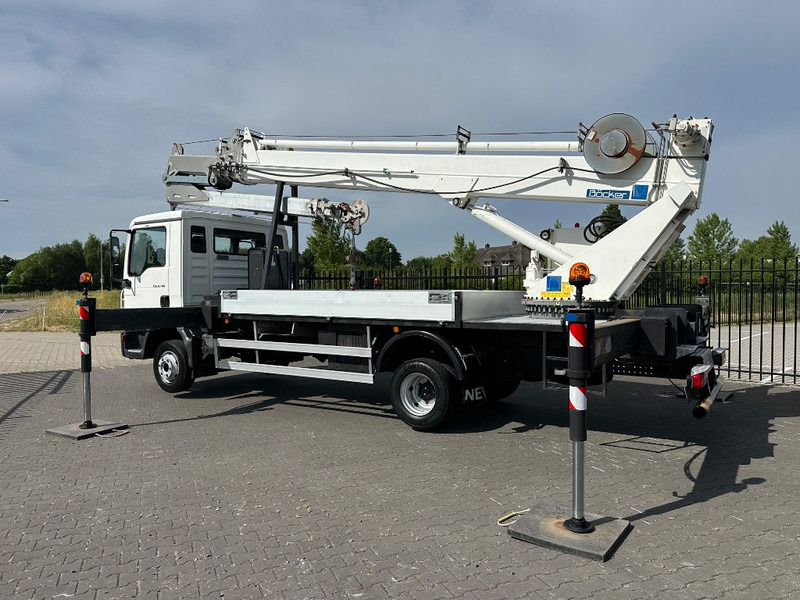 Böcker AK 32/1500 SPS Truck Crane,28.694 km!,3.926 hours! - Кран за всякакви терени: снимка 4 Böcker AK 32/1500 SPS Truck Crane,28.694 km!,3.926 hours! - Кран за всякакви терени: снимка 4