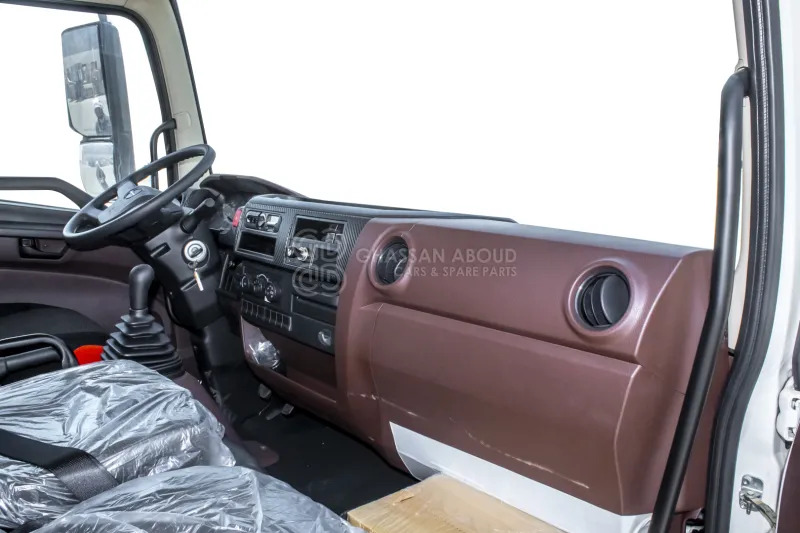 Hino 500 FD 4x2 Chassis - Шаси кабина: снимка 4 Hino 500 FD 4x2 Chassis - Шаси кабина: снимка 4