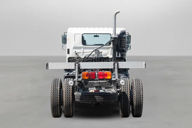Hino 500 FG 4x2 Chassis - Шаси кабина: снимка 4 Hino 500 FG 4x2 Chassis - Шаси кабина: снимка 4