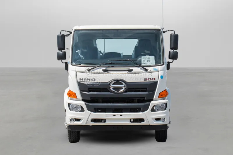 Hino 500 FG 4x2 Chassis - Шаси кабина: снимка 2 Hino 500 FG 4x2 Chassis - Шаси кабина: снимка 2