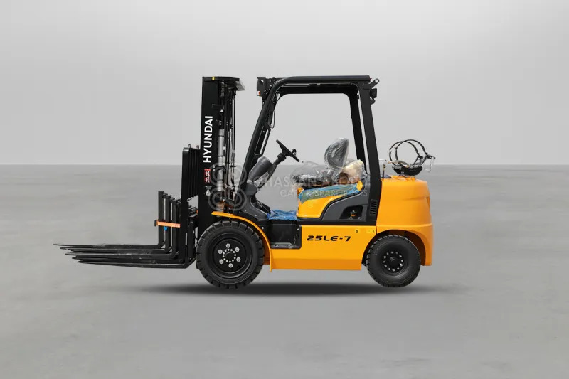 Hyundai Forklift 30LE-7 3 TONS LPG 3 STAGE - Газокар: снимка 2 Hyundai Forklift 30LE-7 3 TONS LPG 3 STAGE - Газокар: снимка 2