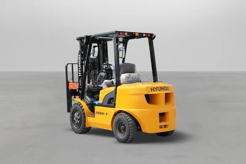 Hyundai Forklift 35DE-7 3.5 TONS DIESEL 3 STAGE - Дизелов мотокар: снимка 3 Hyundai Forklift 35DE-7 3.5 TONS DIESEL 3 STAGE - Дизелов мотокар: снимка 3