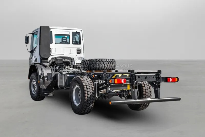 Iveco Euro Cargo ML150 4x4 Chassis - Шаси кабина: снимка 3 Iveco Euro Cargo ML150 4x4 Chassis - Шаси кабина: снимка 3