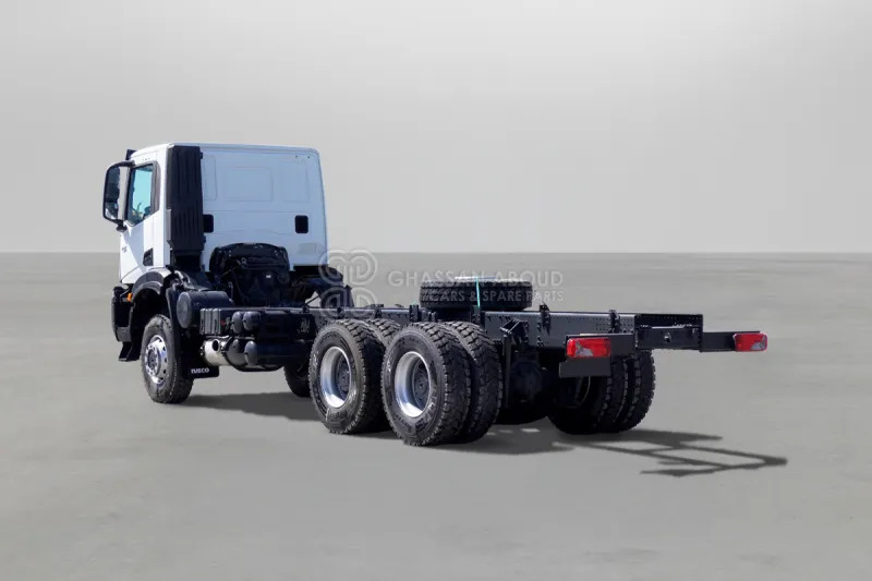 Iveco T-WAY AD380T47H 6X6 R22.5 Tyres Chassis - Шаси кабина: снимка 3 Iveco T-WAY AD380T47H 6X6 R22.5 Tyres Chassis - Шаси кабина: снимка 3
