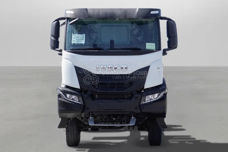 Iveco T-WAY AD380T47H 6X6 R22.5 Tyres Chassis - Шаси кабина: снимка 2 Iveco T-WAY AD380T47H 6X6 R22.5 Tyres Chassis - Шаси кабина: снимка 2