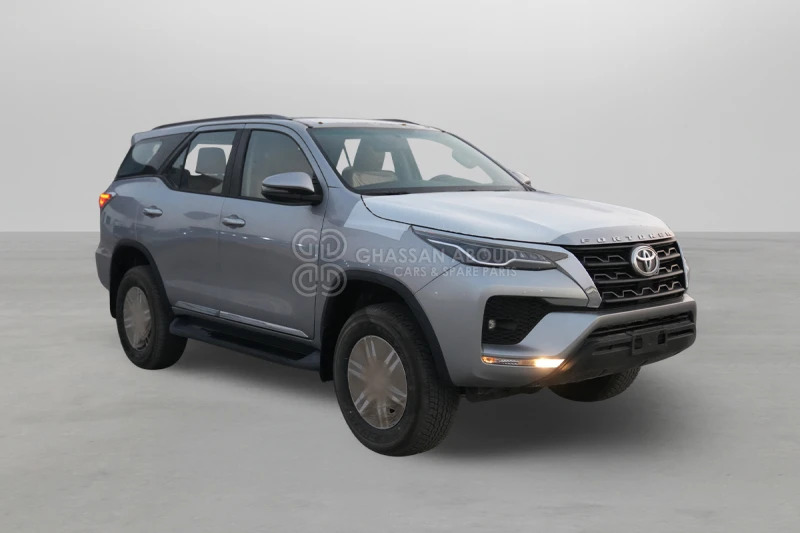 Toyota Fortuner 4x4 - Джип: снимка 1 Toyota Fortuner 4x4 - Джип: снимка 1