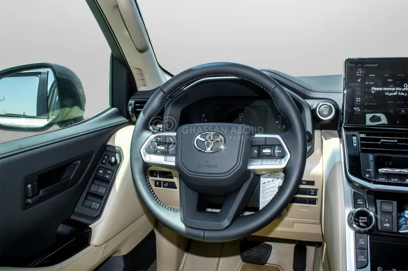 Toyota Land Cruiser 300 - Джип: снимка 5 Toyota Land Cruiser 300 - Джип: снимка 5