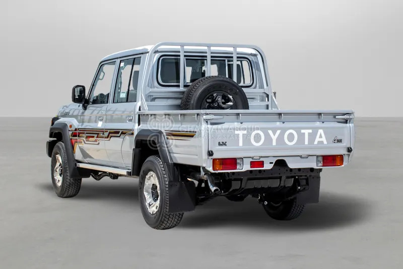 Toyota Land Cruiser Pick Up LC79 4x4 DC - Пикап: снимка 5 Toyota Land Cruiser Pick Up LC79 4x4 DC - Пикап: снимка 5