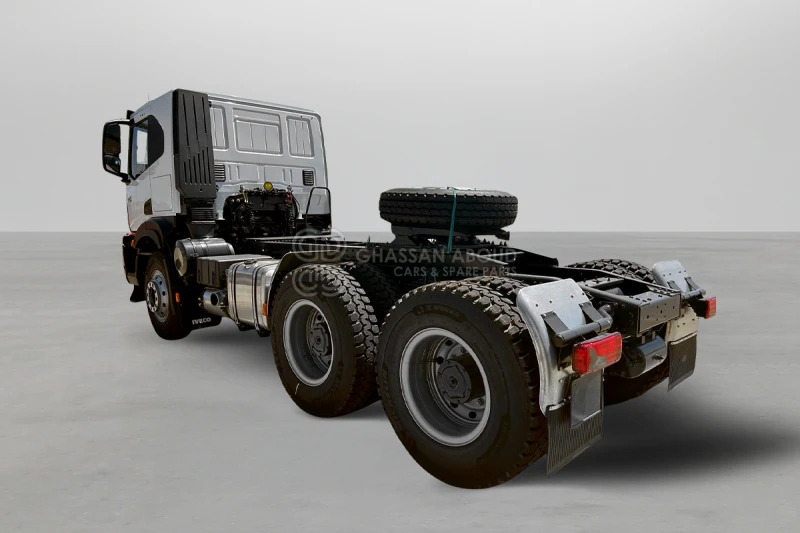 Iveco T-WAY AT720T47TH 6×4 R22.5 Tyres Tractor Head - Barcelona Stock - Влекач: снимка 4 Iveco T-WAY AT720T47TH 6×4 R22.5 Tyres Tractor Head - Barcelona Stock - Влекач: снимка 4