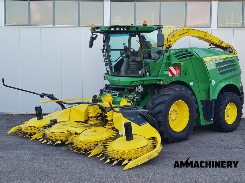 John Deere 8300 pro drive - Силажокомбайн: снимка 2 John Deere 8300 pro drive - Силажокомбайн: снимка 2
