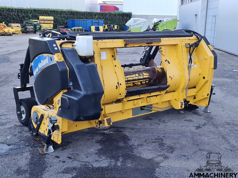 New Holland 273FP - Принадлежност за силажокомбайн: снимка 4 New Holland 273FP - Принадлежност за силажокомбайн: снимка 4