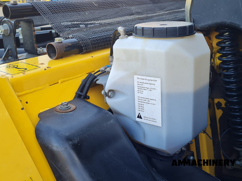 Лизинг на New Holland 300FP pick-up New Holland 300FP pick-up: снимка 9