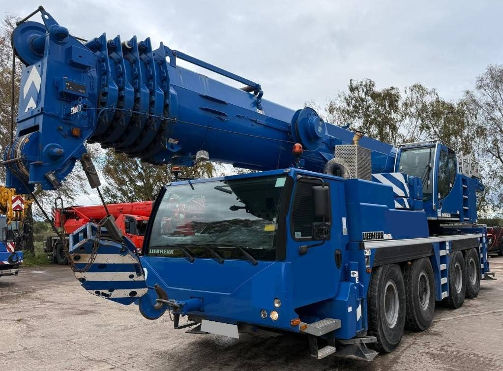 Liebherr LTM 1090-4.1 - Кран за всякакви терени: снимка 1 Liebherr LTM 1090-4.1 - Кран за всякакви терени: снимка 1