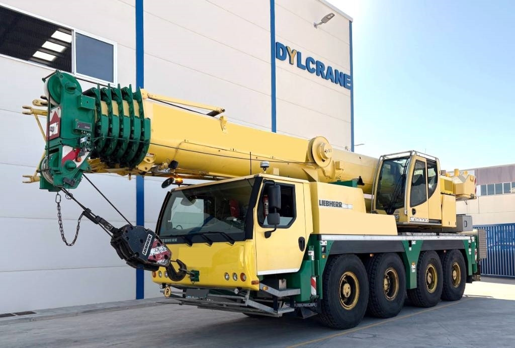 Liebherr ltm 1070-4.2 - Кран за всякакви терени: снимка 1 Liebherr ltm 1070-4.2 - Кран за всякакви терени: снимка 1