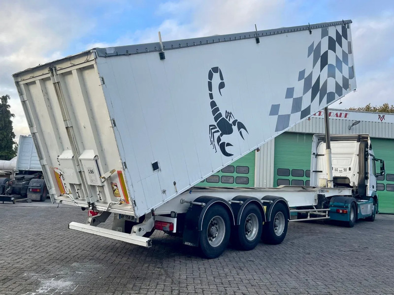 Benalu Grain 6580 kg, 65 m3 - Самосвал полуремарке: снимка 4 Benalu Grain 6580 kg, 65 m3 - Самосвал полуремарке: снимка 4