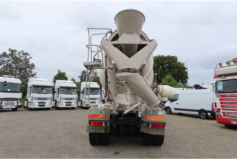 DAF CF 430 8x4, full spring ! Great condition - Бетоновоз: снимка 5 DAF CF 430 8x4, full spring ! Great condition - Бетоновоз: снимка 5