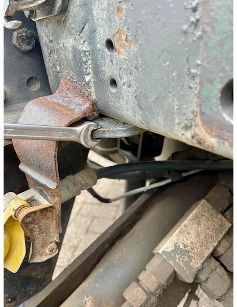 Камион с кран Iveco Stralis 360 6x2 Manual gearbox: снимка 14 Камион с кран Iveco Stralis 360 6x2 Manual gearbox: снимка 14