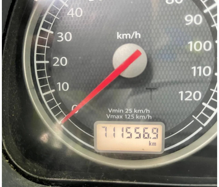 Камион с кран Iveco Stralis 360 6x2 Manual gearbox: снимка 9 Камион с кран Iveco Stralis 360 6x2 Manual gearbox: снимка 9