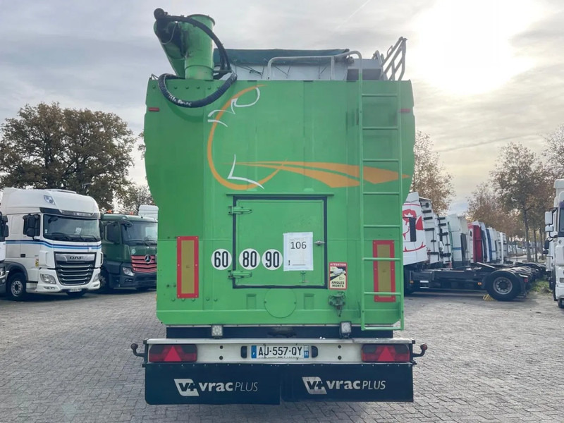 LEVEQUES TSCI, AUGER, HATZ diesel? 7 COMPARTMENTS. Great condition! - Полуремарке цистерна: снимка 2 LEVEQUES TSCI, AUGER, HATZ diesel? 7 COMPARTMENTS. Great condition! - Полуремарке цистерна: снимка 2