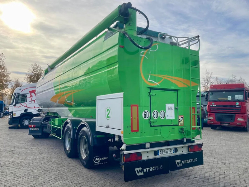 LEVEQUES TSCI, AUGER, HATZ diesel? 7 COMPARTMENTS. Great condition! - Полуремарке цистерна: снимка 4 LEVEQUES TSCI, AUGER, HATZ diesel? 7 COMPARTMENTS. Great condition! - Полуремарке цистерна: снимка 4