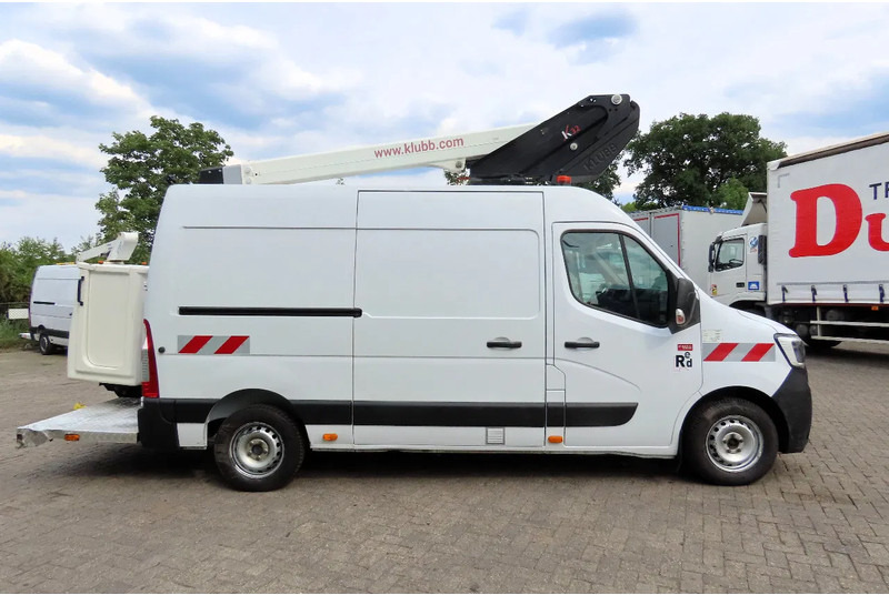 Renault 10,5 m 3 SEATS, KLUBB, 3500 kg, euro6 - Лекотоварен автомобил: снимка 4 Renault 10,5 m 3 SEATS, KLUBB, 3500 kg, euro6 - Лекотоварен автомобил: снимка 4