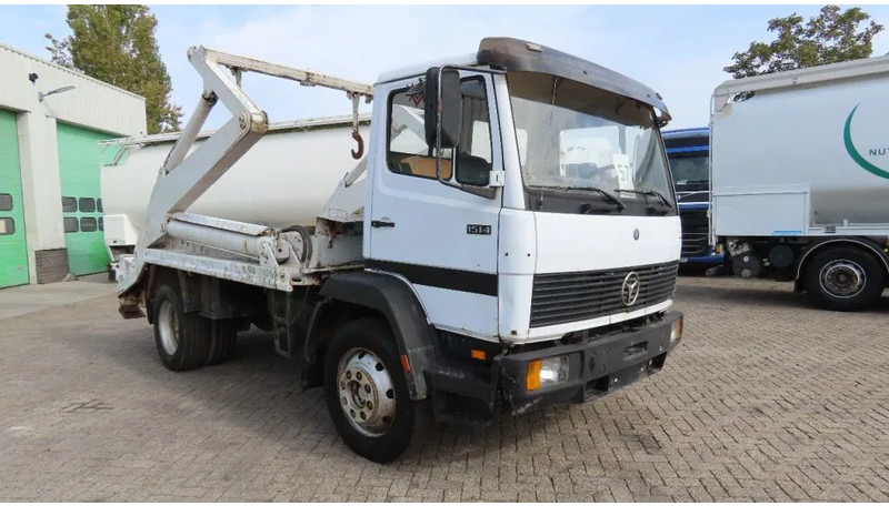 Mercedes-Benz 1514 Manual diesel pomp. Very clean - Камион с кабелна система: снимка 3 Mercedes-Benz 1514 Manual diesel pomp. Very clean - Камион с кабелна система: снимка 3