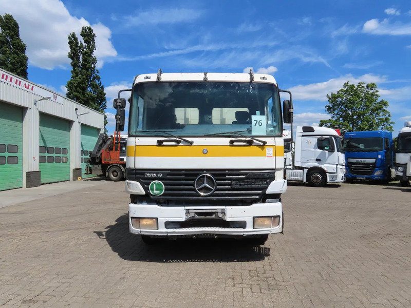 Mercedes-Benz Actros 2535 Crane Palfinger PK17000, 6x2 , 3 pedal. - Камион с кран: снимка 4 Mercedes-Benz Actros 2535 Crane Palfinger PK17000, 6x2 , 3 pedal. - Камион с кран: снимка 4
