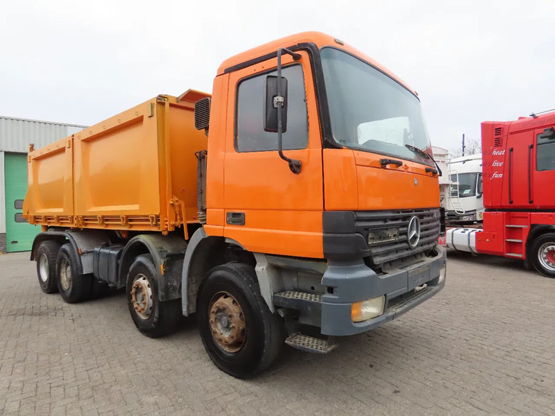 Mercedes-Benz Actros 3240 Manual, steel dumper! Great condition! - Самосвал камион: снимка 3 Mercedes-Benz Actros 3240 Manual, steel dumper! Great condition! - Самосвал камион: снимка 3