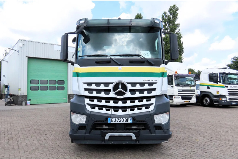 Mercedes-Benz Arocs 3245 8X4 SILO AUGER (FULL TRUCK IS FOR SALE) - Камион цистерна: снимка 4 Mercedes-Benz Arocs 3245 8X4 SILO AUGER (FULL TRUCK IS FOR SALE) - Камион цистерна: снимка 4
