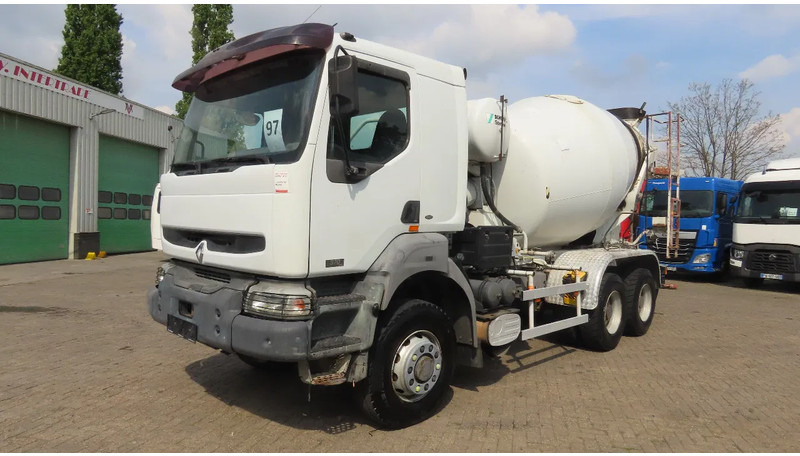 Renault Kerax 370 6X6! 10M3, FULL SPRIG. GREAT CONDITON! - Бетоновоз: снимка 1 Renault Kerax 370 6X6! 10M3, FULL SPRIG. GREAT CONDITON! - Бетоновоз: снимка 1