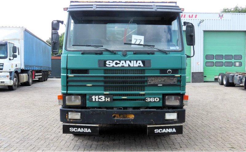 Scania P113-360 8x4 FULL SPRING! SUPER CONDITION! - Самосвал камион: снимка 3 Scania P113-360 8x4 FULL SPRING! SUPER CONDITION! - Самосвал камион: снимка 3