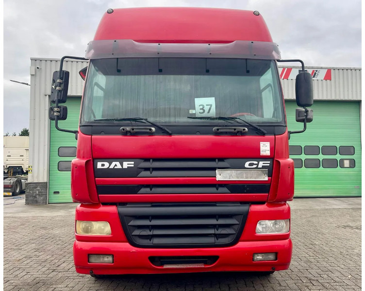 DAF CF 85.430 MANUAL ! TOP Condition ! - Влекач: снимка 2 DAF CF 85.430 MANUAL ! TOP Condition ! - Влекач: снимка 2
