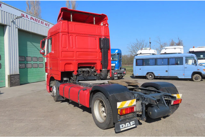 DAF XF 105.460 Euro5 evv, 2 beds, 2 tanks - Влекач: снимка 5 DAF XF 105.460 Euro5 evv, 2 beds, 2 tanks - Влекач: снимка 5