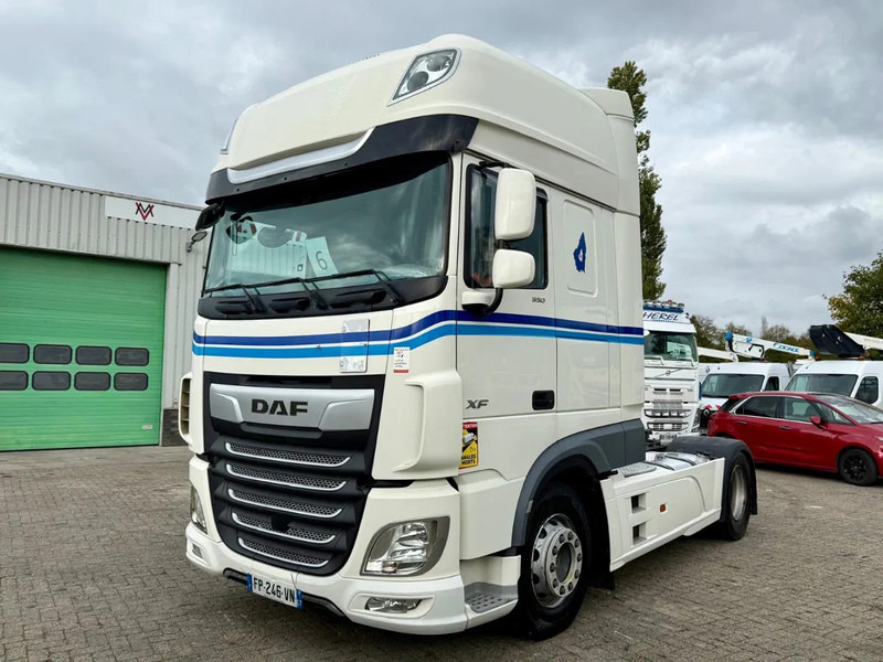 DAF XF 530 550! PARKING AIRCO, FRIGO, FULL AIR, SUPER FRANCE TRUCK! - Влекач: снимка 1 DAF XF 530 550! PARKING AIRCO, FRIGO, FULL AIR, SUPER FRANCE TRUCK! - Влекач: снимка 1