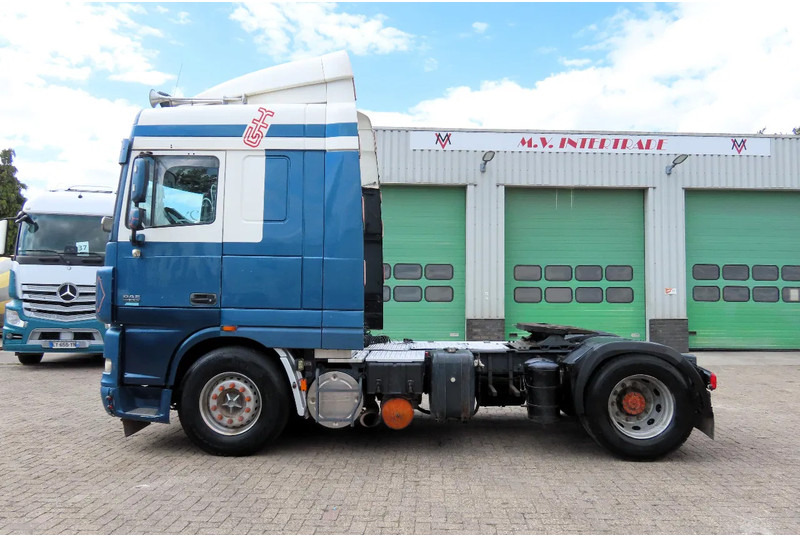 Влекач DAF XF 95.530 EURO4. Royal DAF!: снимка 10