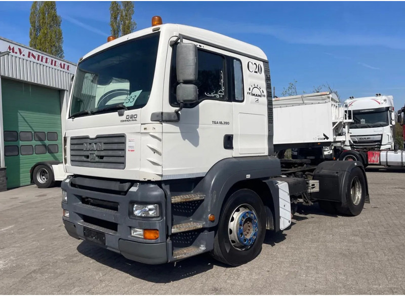 MAN TGA 18.390 Manual - Влекач: снимка 2 MAN TGA 18.390 Manual - Влекач: снимка 2