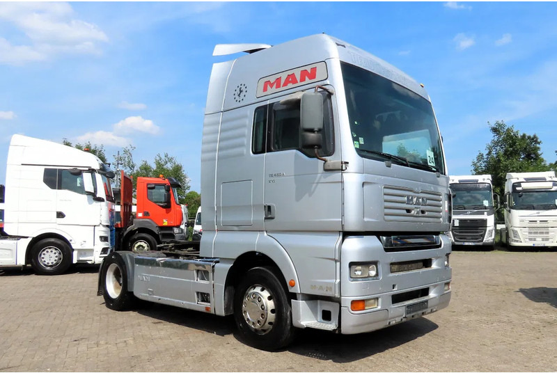 MAN TGA 18.460 Manual diesel pomp! ROYAL TRUCK! - Влекач: снимка 1 MAN TGA 18.460 Manual diesel pomp! ROYAL TRUCK! - Влекач: снимка 1