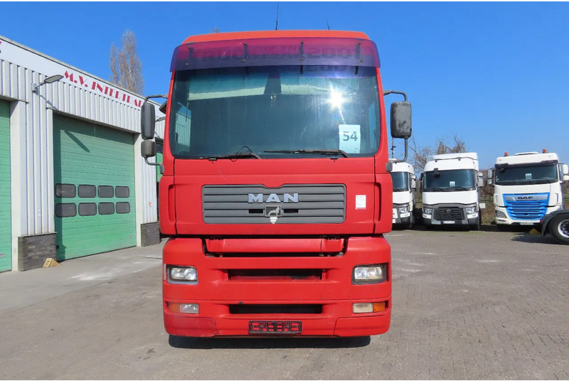 MAN TGA 18.460 Manual injection (euro2), Manual gearbox - Влекач: снимка 2 MAN TGA 18.460 Manual injection (euro2), Manual gearbox - Влекач: снимка 2