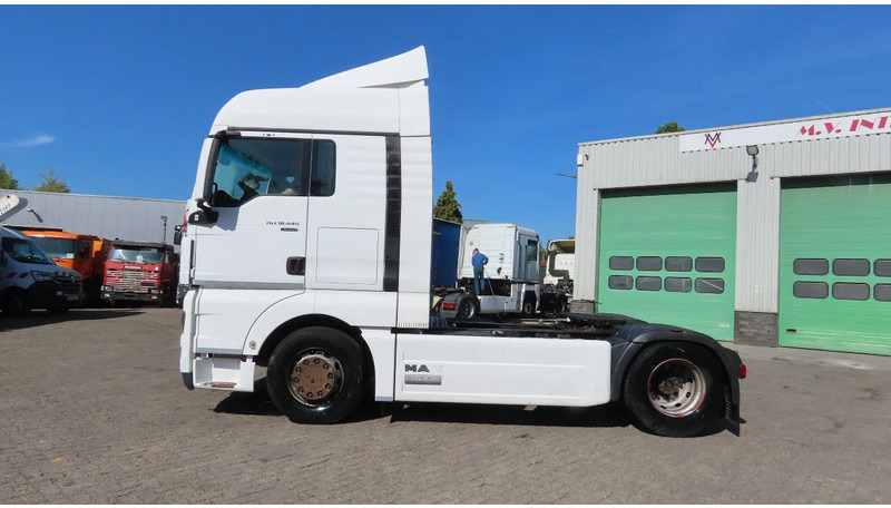 MAN TGX 18.440 Euro 5, Retarder, 2 tanks!! - Влекач: снимка 4 MAN TGX 18.440 Euro 5, Retarder, 2 tanks!! - Влекач: снимка 4