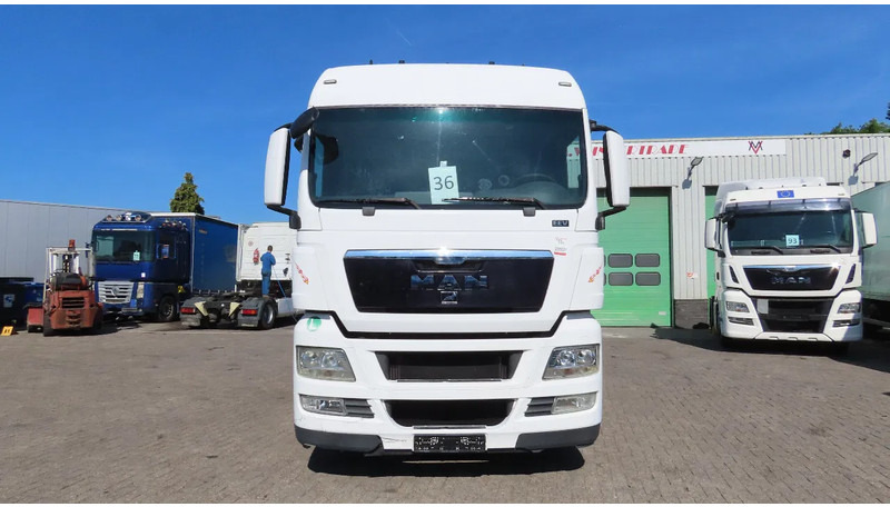 MAN TGX 18.440 Euro 5, Retarder, 2 tanks!! - Влекач: снимка 2 MAN TGX 18.440 Euro 5, Retarder, 2 tanks!! - Влекач: снимка 2