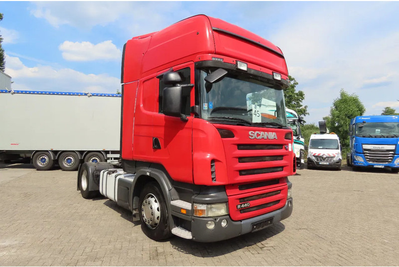 Scania R440 2 tanks Frigo, 927381km, no rust chassis - Влекач: снимка 1 Scania R440 2 tanks Frigo, 927381km, no rust chassis - Влекач: снимка 1