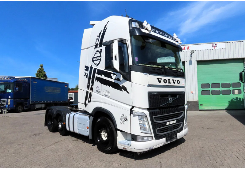 Volvo FH 500 YV2RT40C3JB860437 EURO6, 6x2, 2 tanks, - Влекач: снимка 3 Volvo FH 500 YV2RT40C3JB860437 EURO6, 6x2, 2 tanks, - Влекач: снимка 3