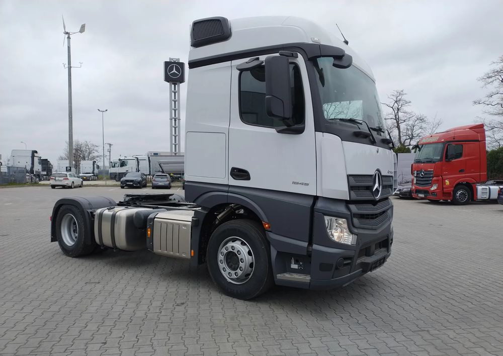 Mercedes-Benz Actros - Влекач: снимка 2 Mercedes-Benz Actros - Влекач: снимка 2